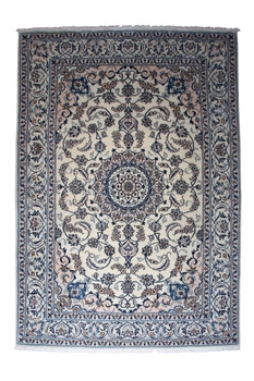 Nain Soltan Wool Carpet 84695 193x292