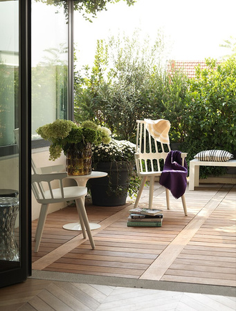 Tip Top Mono Table White