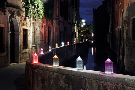 Lantern Table Lamp Black