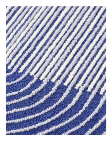 Gan Ply Blue Carpet