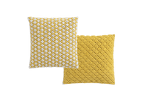 Żółty