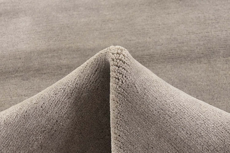 Rezas Northern Light Wool Smoke Round Carpet