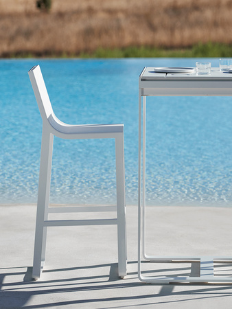 Gandiablasco Flat High With High Backrest Stool