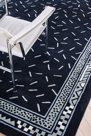 Toulemonde Bochart Trasimene Noir carpet