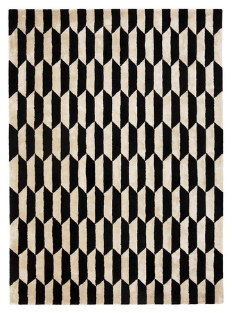 Magda Fornal Noble Cream Black Carpet 5041