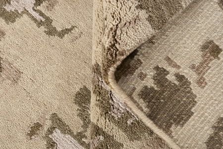 Reza's New Age Diamond In The Sky Carpet Beige