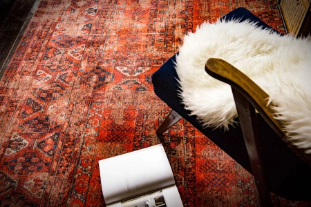 Louis de Poortere Antiquarian Handschlu Red rug 8719