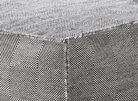 Pufa Gan Sail Square Black