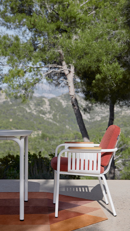 Gandiablasco Capa Dining Table 90x90 cm