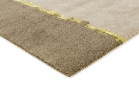 Reza's New Age Runway Yellow rug