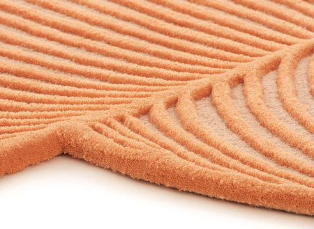 Gan Giro Peach rug 132 x 324