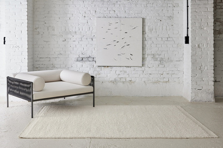 Serge Lesage Cocoon 1 White carpet