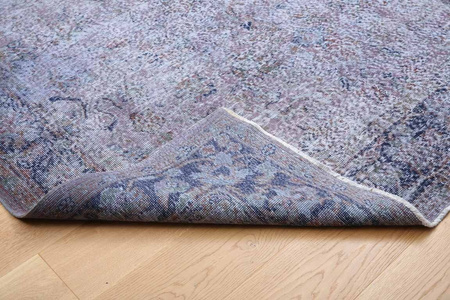 Vintage Iranian Wool Carpet Unique 10968 204x310