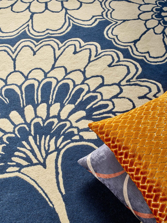 Florence Broadhurst Japanese Floral Midnight rug 039708
