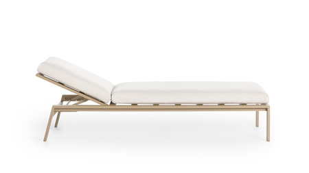 Gandiablasco Timeless Chaise Lounger