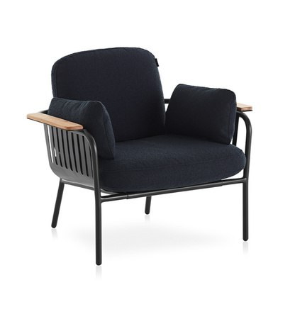 Gandiablasco Capa Lounge Armchair