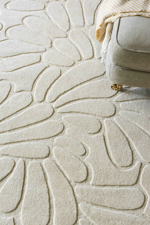 Laura Ashley Coleby Petals Ivory Cream Carpet 078809