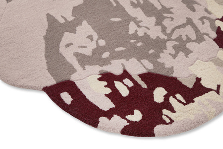 Ted Baker Shaped Magnolia Burgundy rug 162303