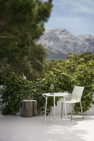 H.H.H. Graphic Impression Chair White Lapis