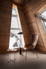 Geen-A Standing Lamp Black