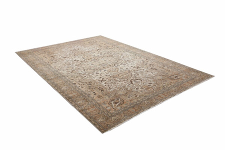 Vintage Iranian Wool Rug Unique 12181 196 x 287