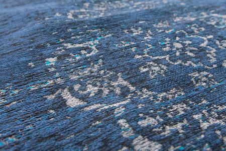Louis de Poortere Fading World Medallion Blue Night rug 8254