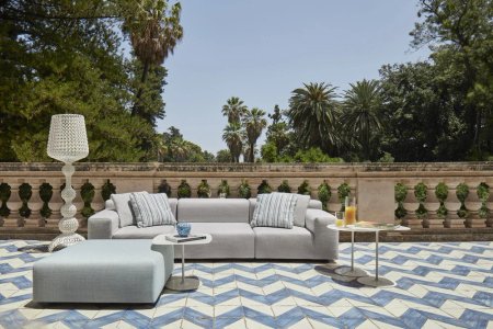 Plastics Outdoor Two-Seater + Pouf Sofa Szary
