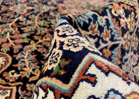 Kashmir Silk Heritage Carpet 127 x 181