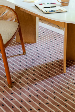 Toulemonde Bochart Exclamation Bois de rose carpet