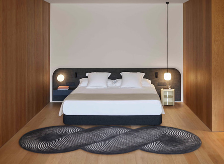 Gan Giro Black&White rug 132 x 324