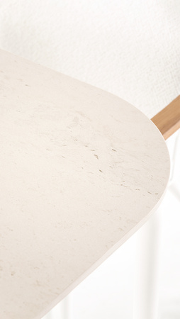 Gandiablasco Capa Dining Table 90x90 cm