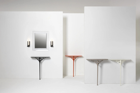 A.I. Console White