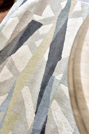 Harlequin Diffinity Oyster carpet 140001