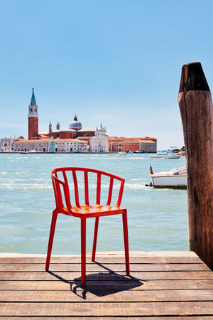 Venice Chair Red