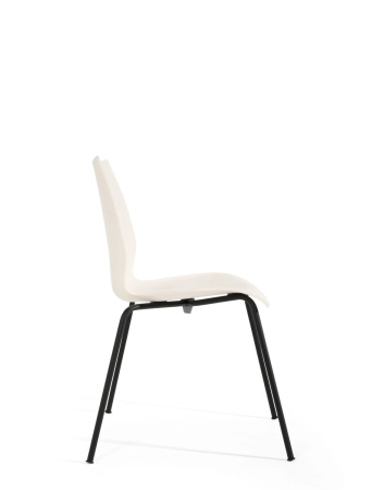Maui Chair Black White