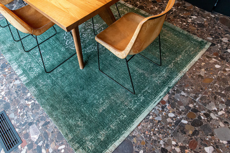 Louis de Poortere Fading World Medallion Majestic Forest rug 9146