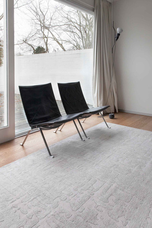 Louis de Poortere Baobab Tsingy Oyster rug 9198