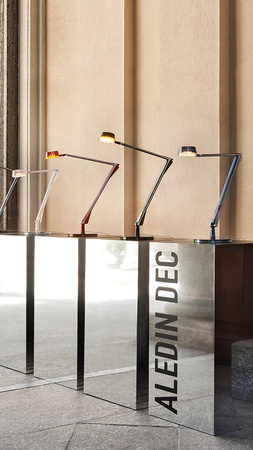 Aledin Dec Desk Lamp Transparent