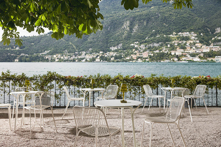 Hiray High Table Green