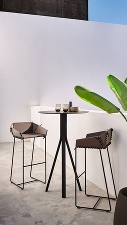 Gandiablasco Textile High Bar Stool