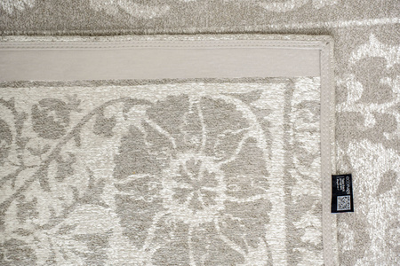 Louis de Poortere Suzani Boree carpet 9846