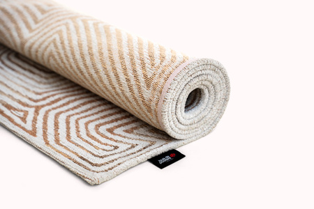 Louis de Poortere Coral Indian Sand carpet 9800