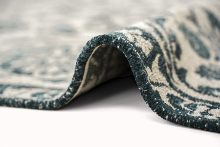 Louis de Poortere Suzani Notos 9733 rug
