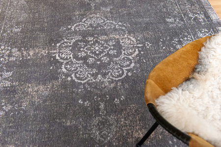 Louis de Poortere Fading World Medallion Stone rug 9148