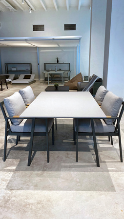 Stół Gandiablasco Timeless Dining 180x100 cm