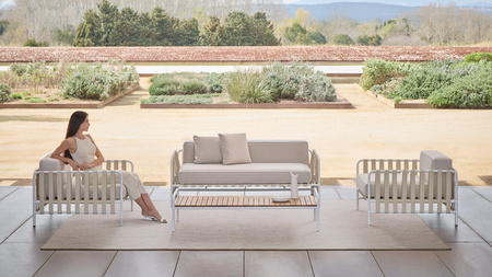 Gandiablasco Onsen Lounge Chair