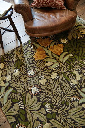 Morris&Co Morew Bower Twining Vine Green carpet 128207