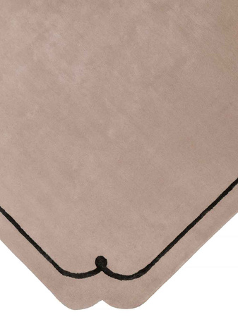 Magda Fornal Cookie Pink Black Carpet 5024