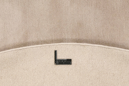 Rezas Northern Light Wool Oyster Round Carpet