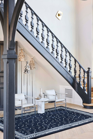 Toulemonde Bochart Trasimene Noir carpet
